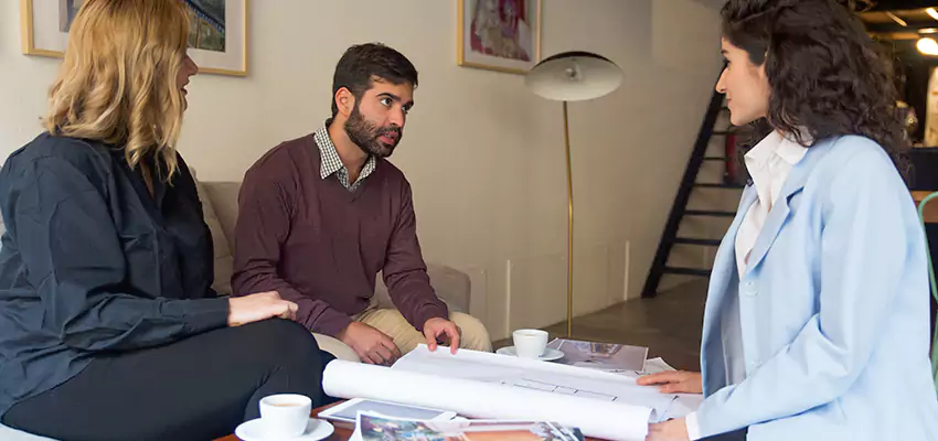 How We Determine Your Trusted Cash Home Buyers Offer in Riverhead, New York?