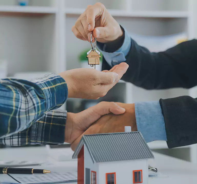 Top-Notch Company to Sell House Without Agent in Riverhead, NY